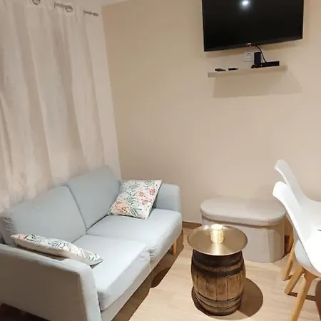Le Petit Cocon Apartmán Pont-Évêque